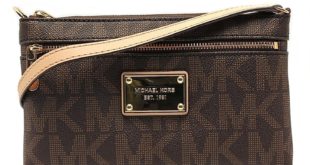 jet set large wristlet